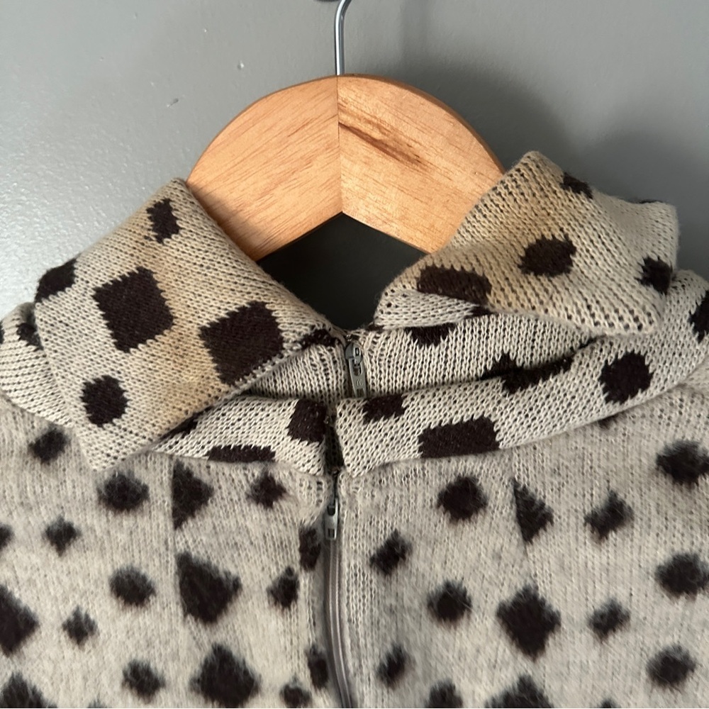 Vintage Jeremy by Alan Phillips Patterned Dress and sweater - Picture 5 of 15